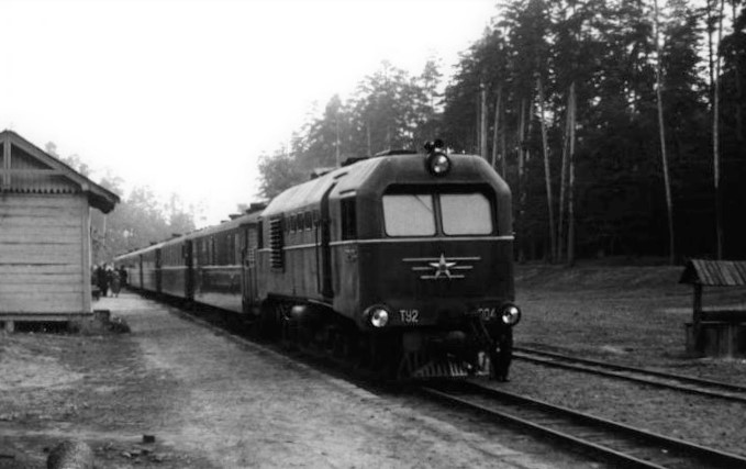 Поезд, прибывший на станцию Солодча в XX веке